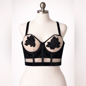 NWOT Victorias Secret 36C Bra Bustier Black and Cream / Nude